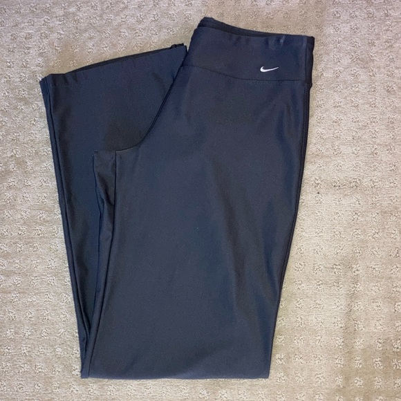 Nike wide leg workout pants - Picture 1 of 4
